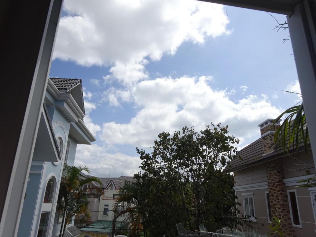 Blue Sky Homestay Da Lat Exterior photo