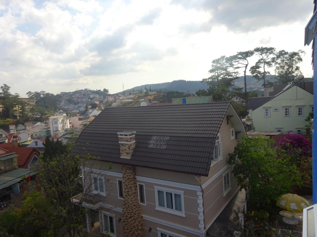 Blue Sky Homestay Da Lat Exterior photo